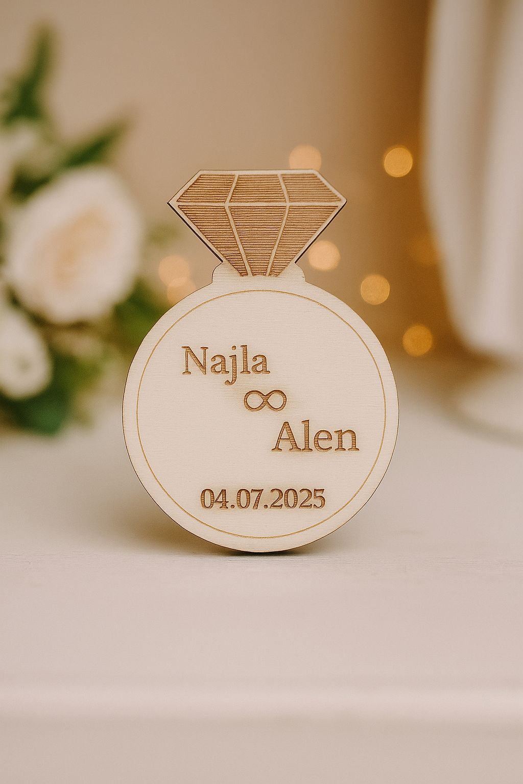 Personalisierte Hochzeit Gastgeschenke aus Holz – mit Namen & Datum graviert