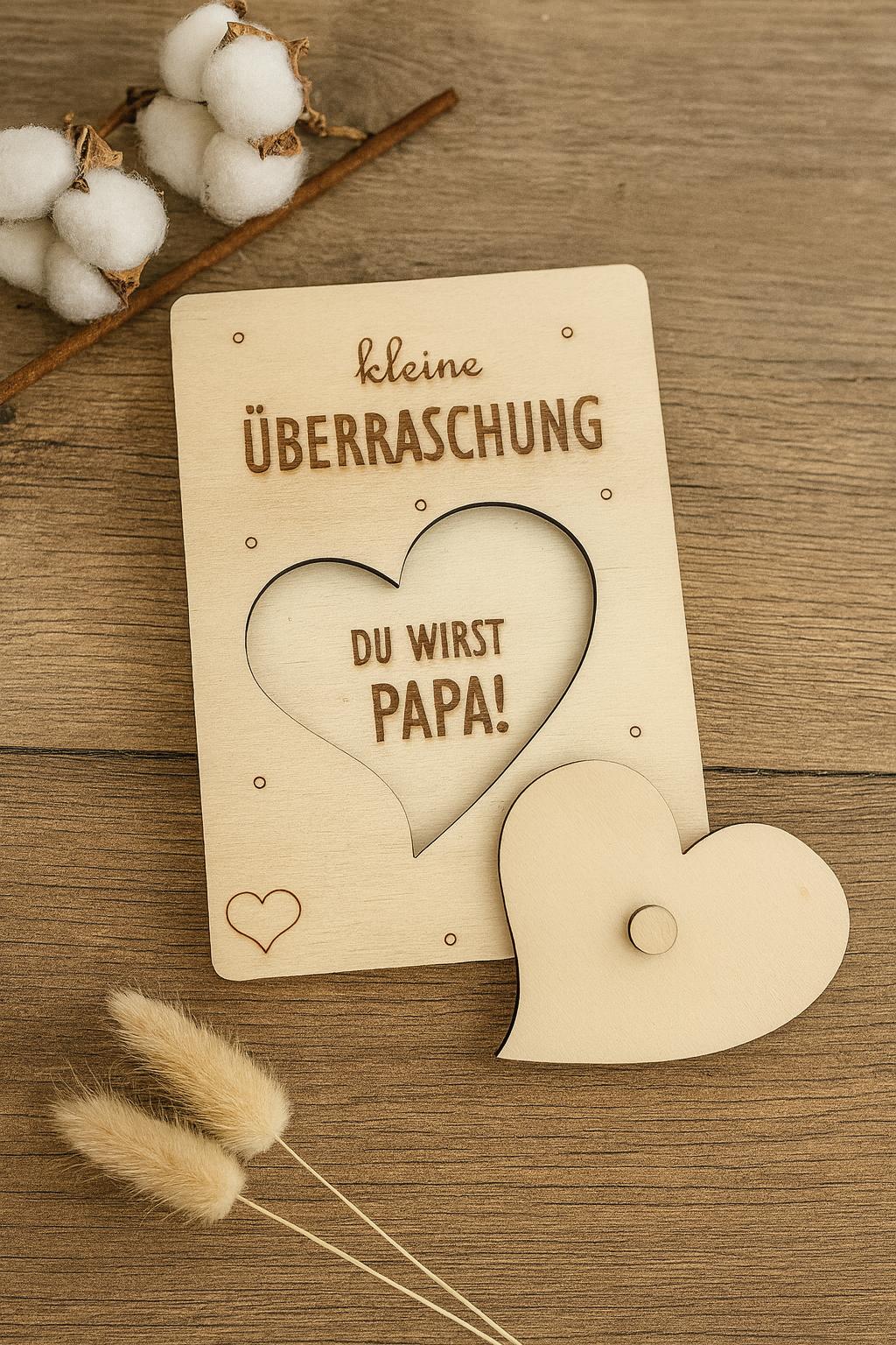 Überraschungskarte aus Holz – Du wirst Papa – kreative Baby-News Verkündung