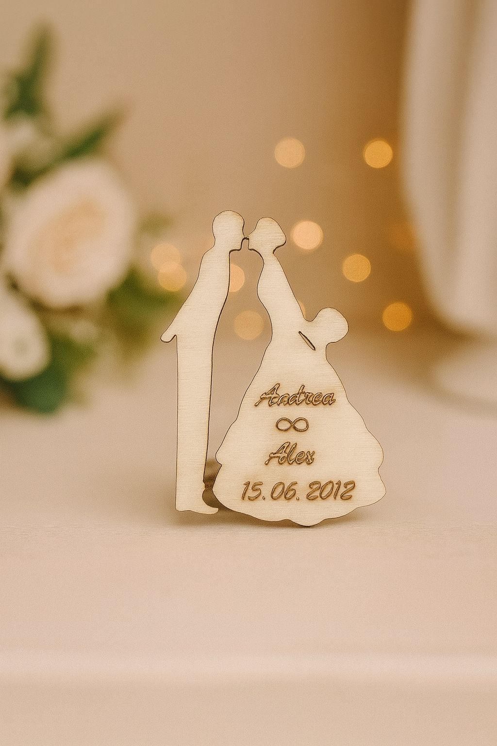 Personalisierte Hochzeit Gastgeschenke aus Holz – Brautpaar mit Namen & Datum graviert